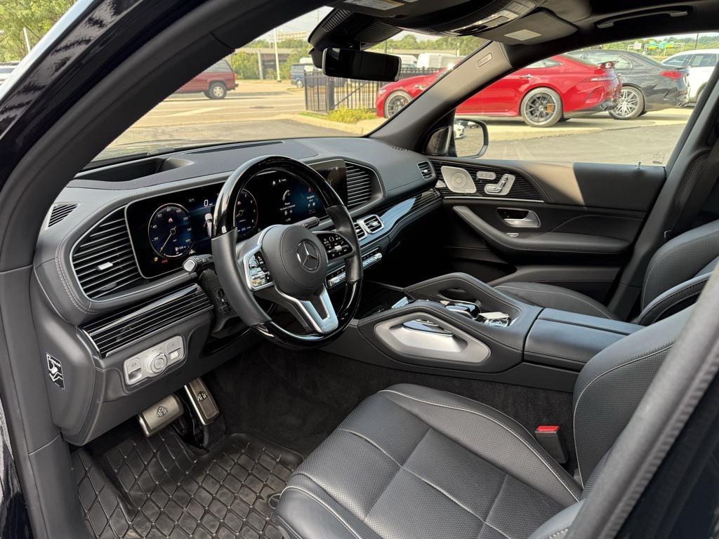 used 2023 Mercedes-Benz Maybach GLS 600 car, priced at $134,998