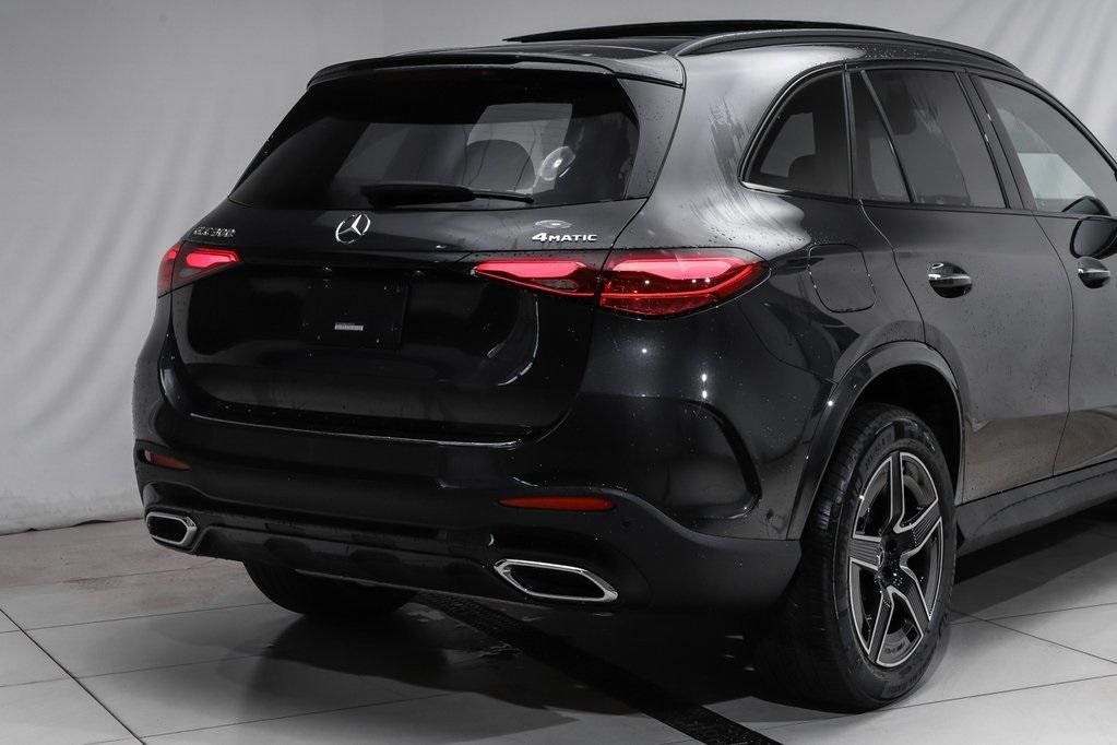 new 2025 Mercedes-Benz GLC 300 car, priced at $57,985