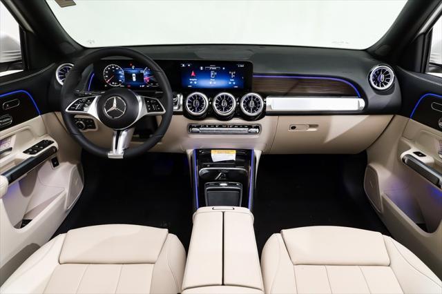 new 2025 Mercedes-Benz GLB 250 car, priced at $53,395