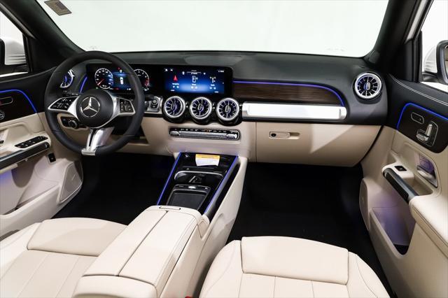 new 2025 Mercedes-Benz GLB 250 car, priced at $53,395