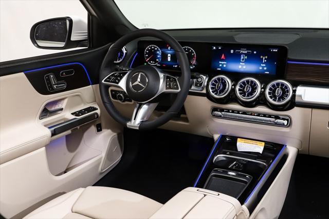 new 2025 Mercedes-Benz GLB 250 car, priced at $53,395