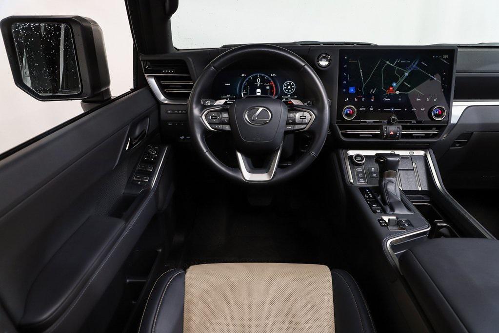 used 2024 Lexus GX 550 car, priced at $79,994