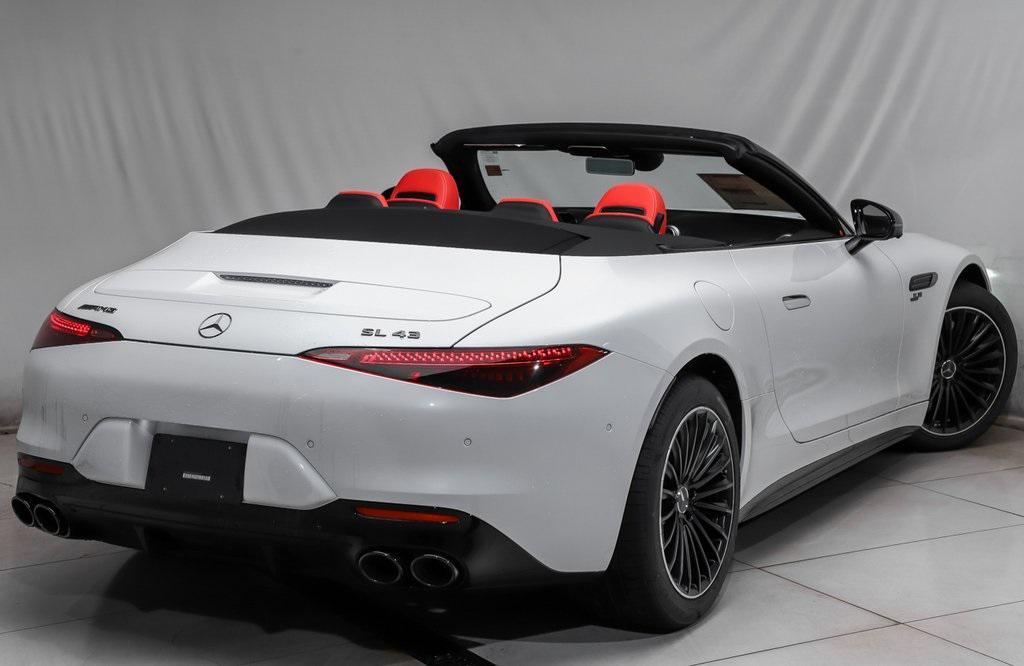 new 2026 Mercedes-Benz AMG SL 43 car, priced at $118,620