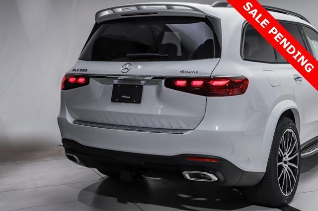 new 2024 Mercedes-Benz GLS 580 car, priced at $122,250