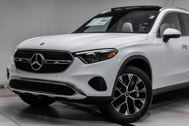 new 2025 Mercedes-Benz GLC 350e car, priced at $68,275