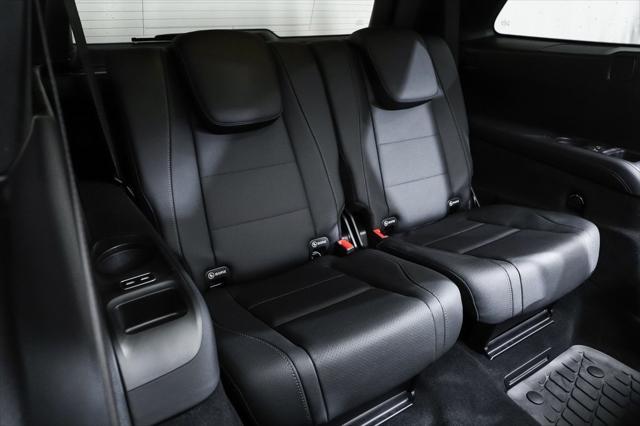 new 2025 Mercedes-Benz GLS 450 car, priced at $84,888