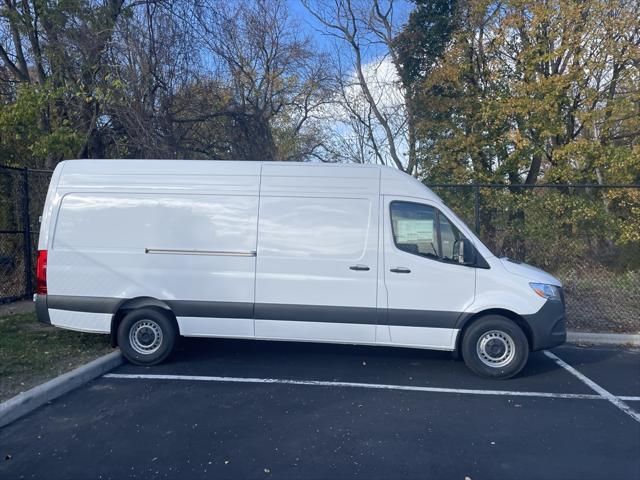 new 2025 Mercedes-Benz Sprinter 2500 car, priced at $68,420