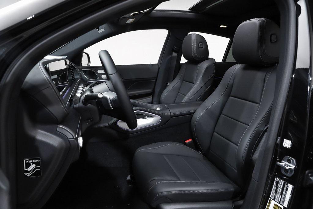 new 2025 Mercedes-Benz GLE 450 car, priced at $71,608