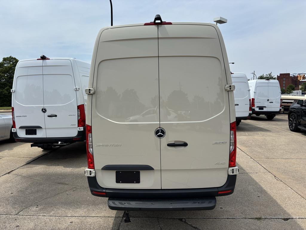 new 2025 Mercedes-Benz Sprinter 2500 car, priced at $75,806