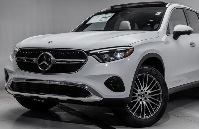 new 2025 Mercedes-Benz GLC 300 car, priced at $63,660