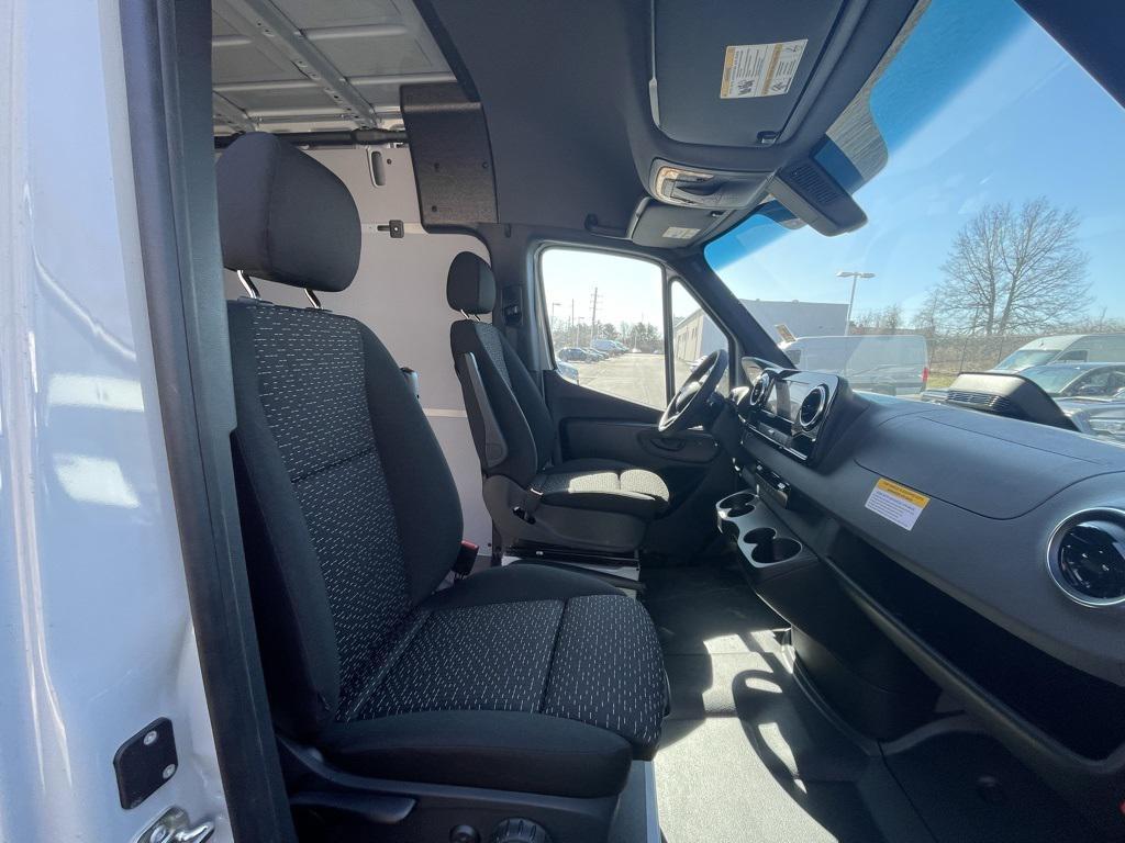 new 2025 Mercedes-Benz Sprinter 2500 car, priced at $63,742