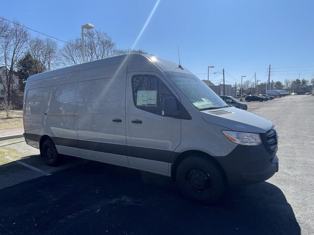 new 2025 Mercedes-Benz Sprinter 2500 car, priced at $63,742