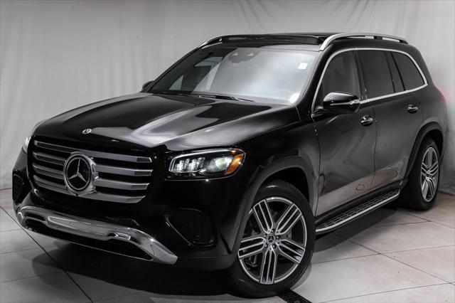 new 2025 Mercedes-Benz GLS 450 car, priced at $92,810