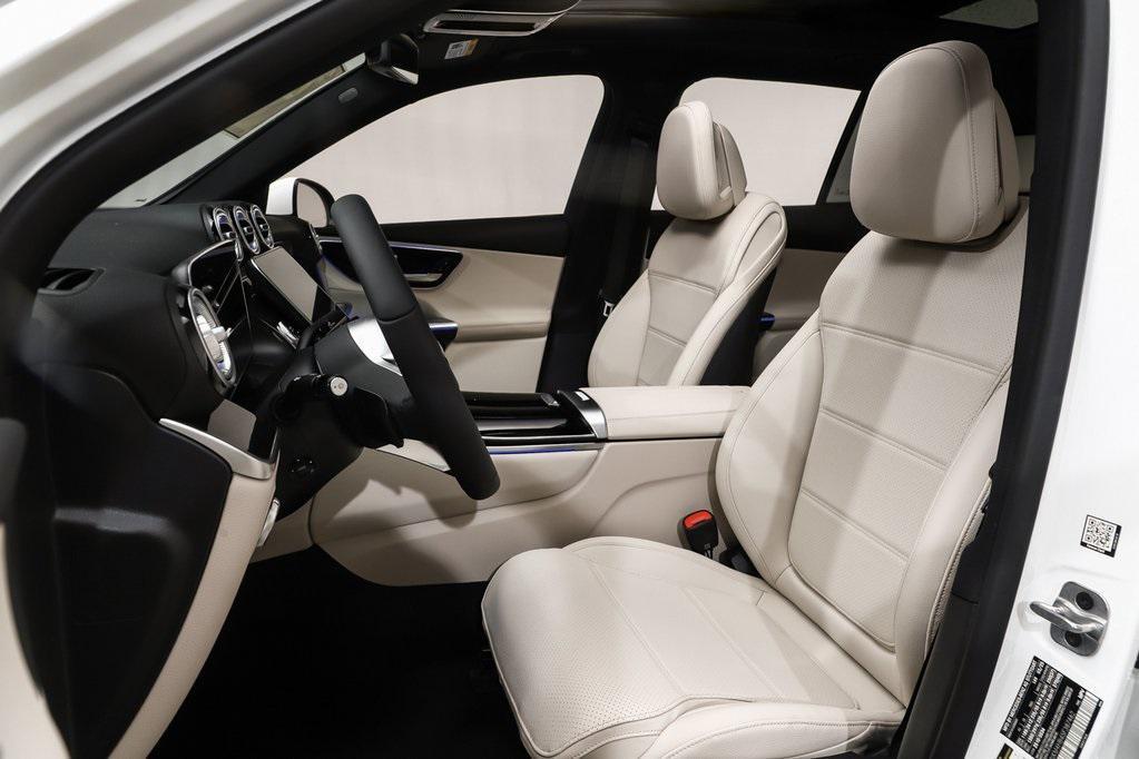 new 2026 Mercedes-Benz GLC 300 car, priced at $59,735