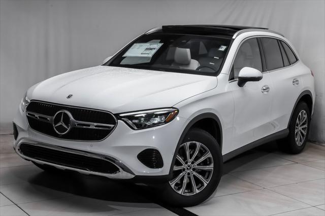 new 2025 Mercedes-Benz GLC 300 car, priced at $62,685