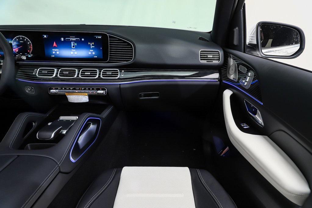 new 2026 Mercedes-Benz GLE 450 car, priced at $85,920