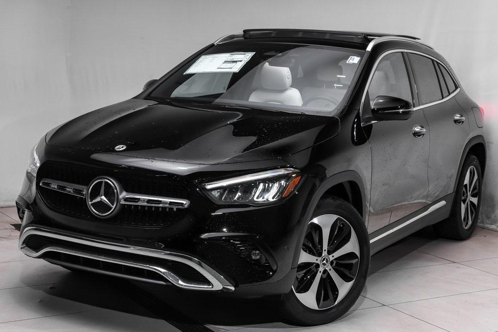 new 2024 Mercedes-Benz GLA 250 car, priced at $47,870
