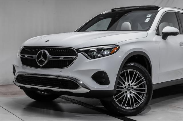 new 2025 Mercedes-Benz GLC 300 car, priced at $64,170