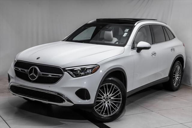 new 2025 Mercedes-Benz GLC 300 car, priced at $64,170