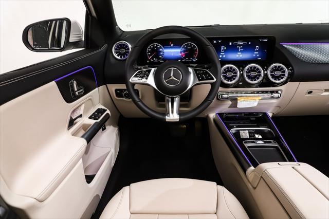 new 2025 Mercedes-Benz GLA 250 car, priced at $42,996