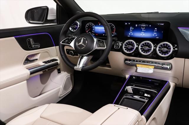 new 2025 Mercedes-Benz GLA 250 car, priced at $42,996