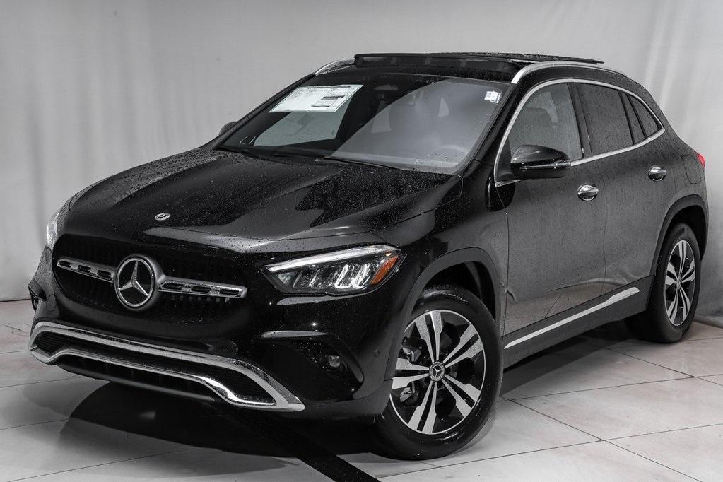 new 2025 Mercedes-Benz GLA 250 car, priced at $49,760