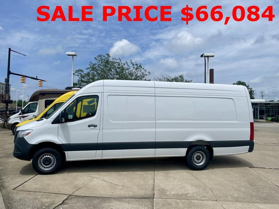 new 2024 Mercedes-Benz Sprinter 3500 car, priced at $70,842