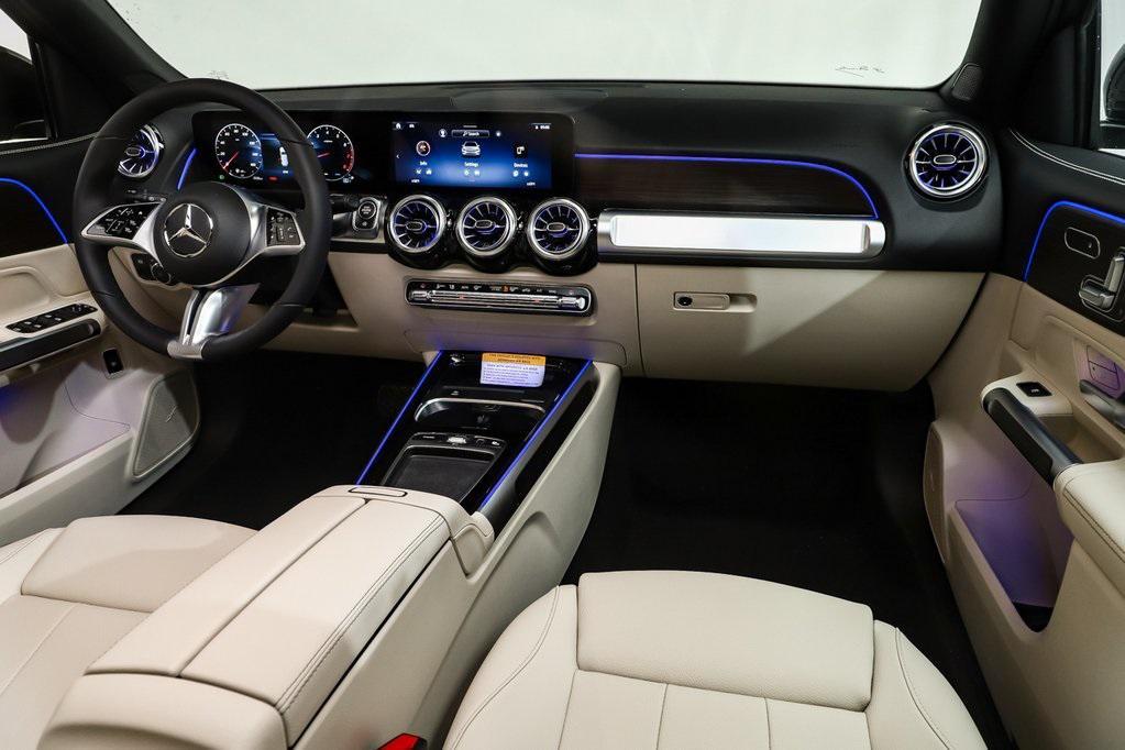 new 2026 Mercedes-Benz GLB 250 car, priced at $53,160