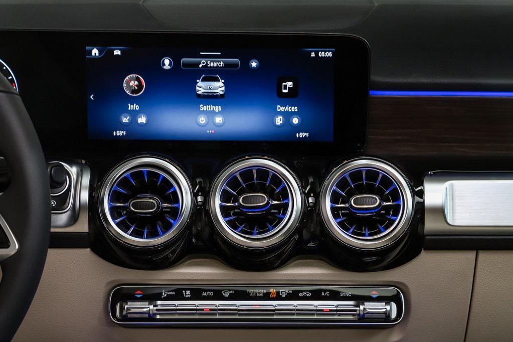 new 2026 Mercedes-Benz GLB 250 car, priced at $53,160