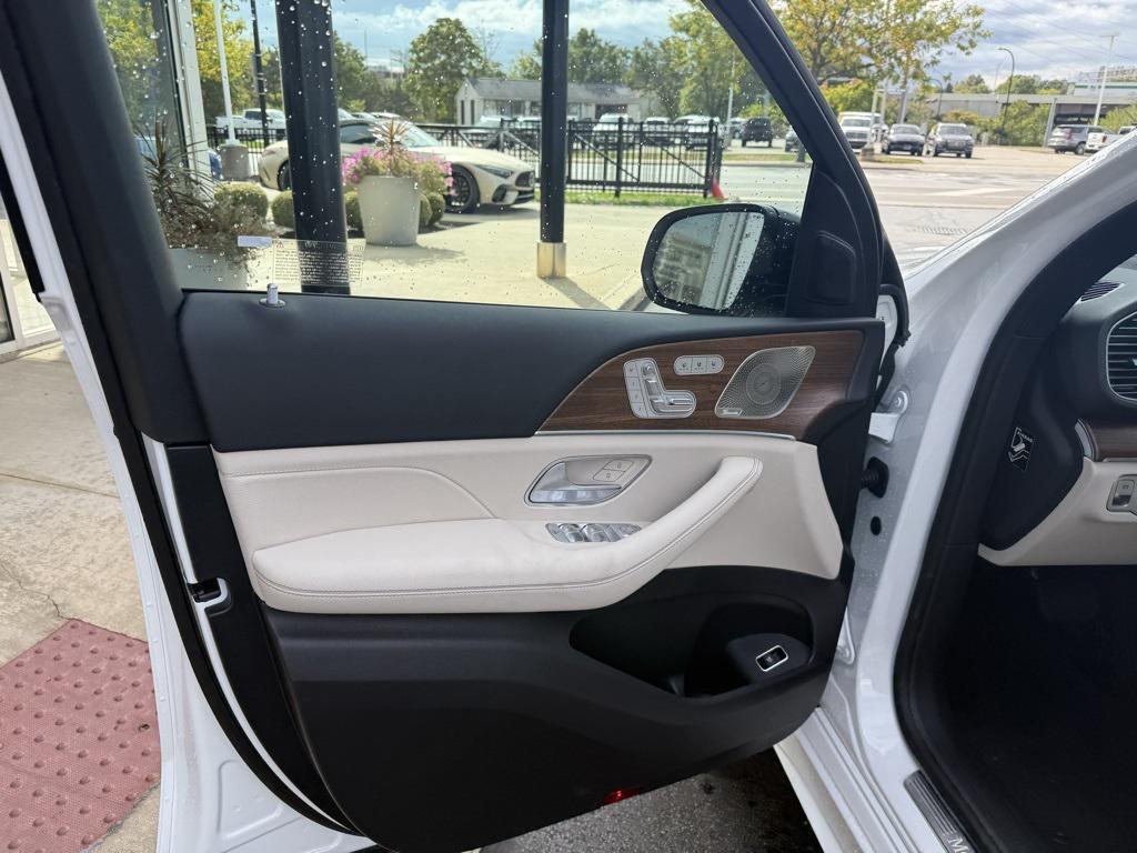 new 2026 Mercedes-Benz GLE 350 car, priced at $73,115