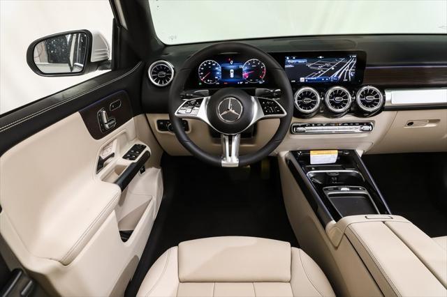 new 2025 Mercedes-Benz GLB 250 car, priced at $48,371