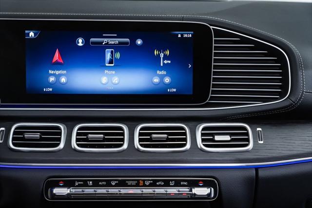 new 2025 Mercedes-Benz GLE 450 car, priced at $77,710