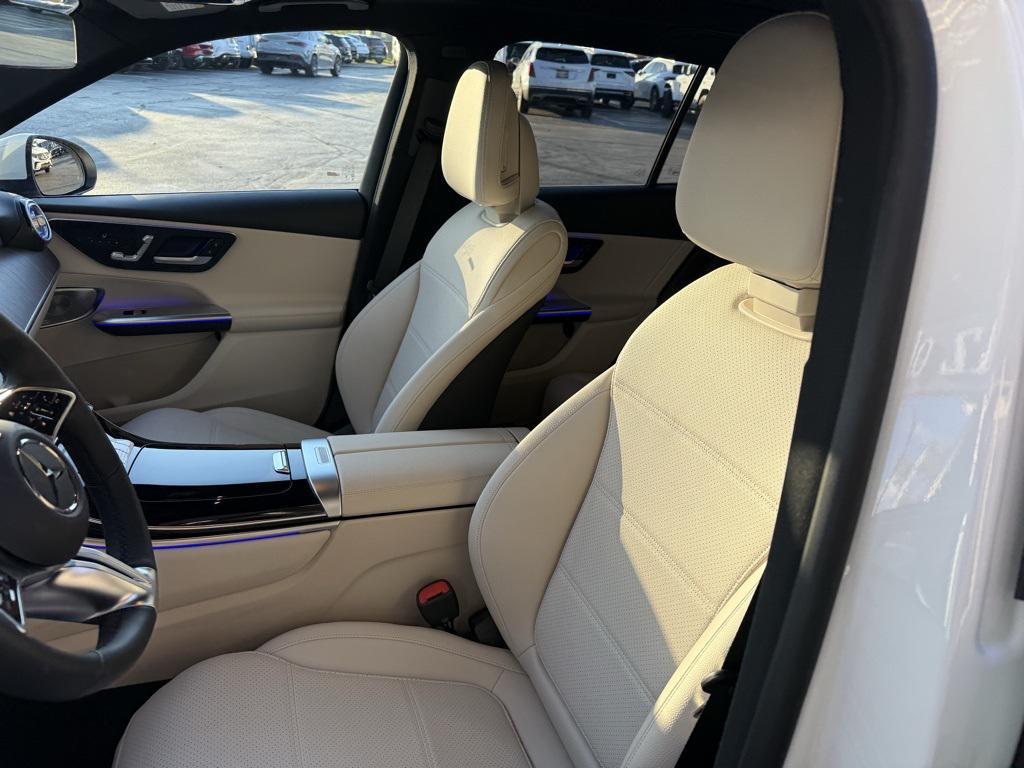 new 2025 Mercedes-Benz GLC 300 car, priced at $54,919