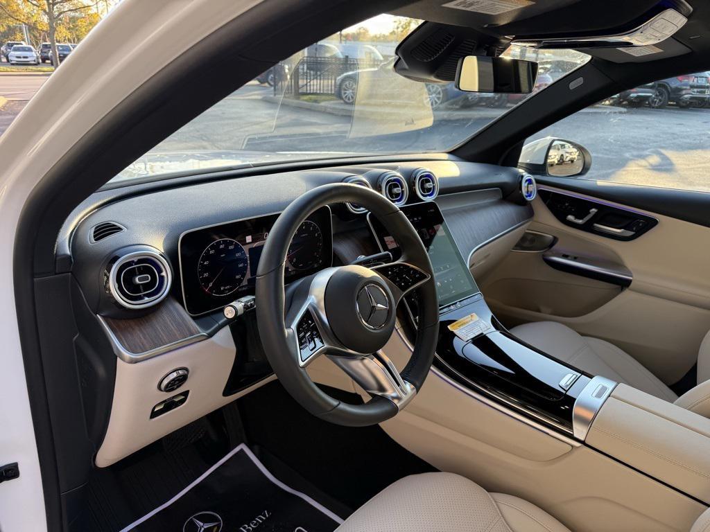 new 2025 Mercedes-Benz GLC 300 car, priced at $54,919