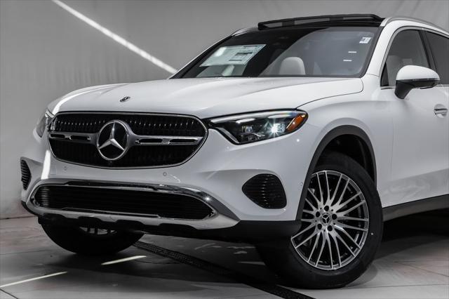 new 2025 Mercedes-Benz GLC 300 car, priced at $55,795