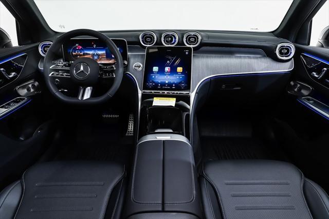new 2025 Mercedes-Benz GLC 300 car, priced at $55,682