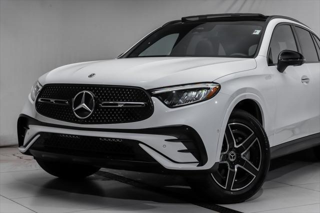 new 2025 Mercedes-Benz GLC 300 car, priced at $55,682