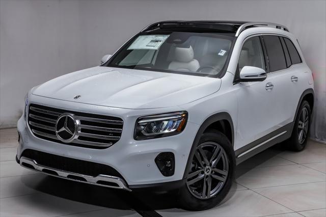 new 2024 Mercedes-Benz GLB 250 car, priced at $47,771