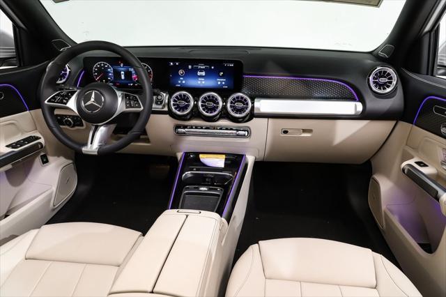 new 2024 Mercedes-Benz GLB 250 car, priced at $47,771