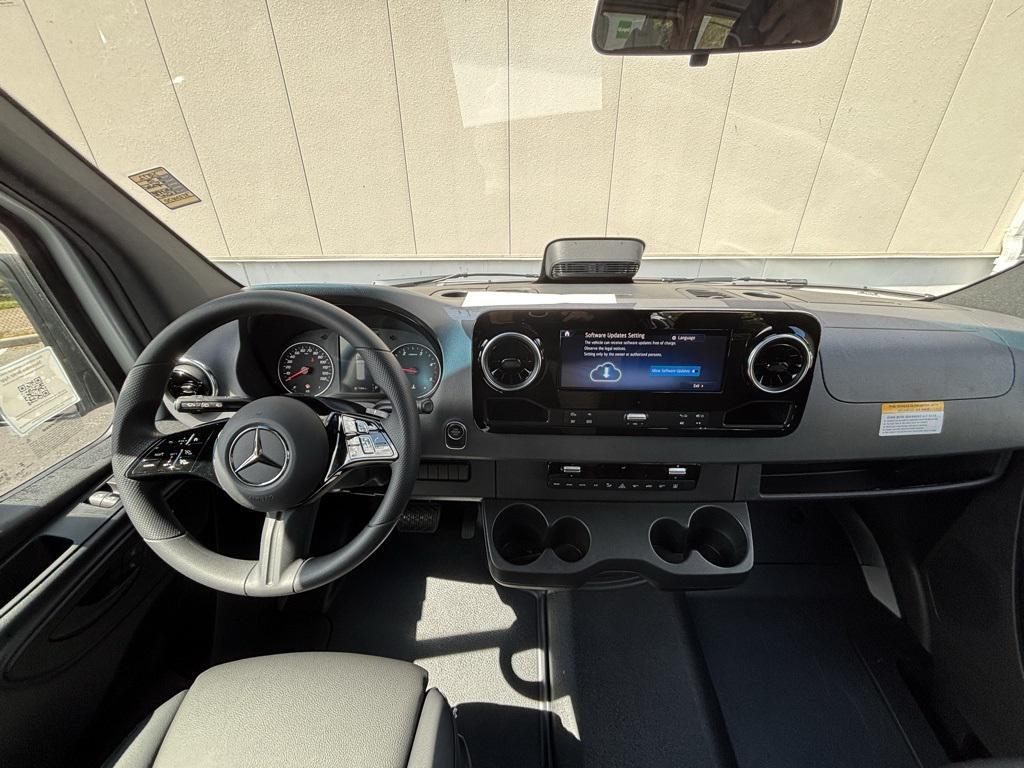 new 2025 Mercedes-Benz Sprinter 2500 car, priced at $77,225
