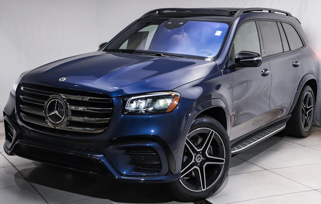 new 2025 Mercedes-Benz GLS 450 car, priced at $96,711