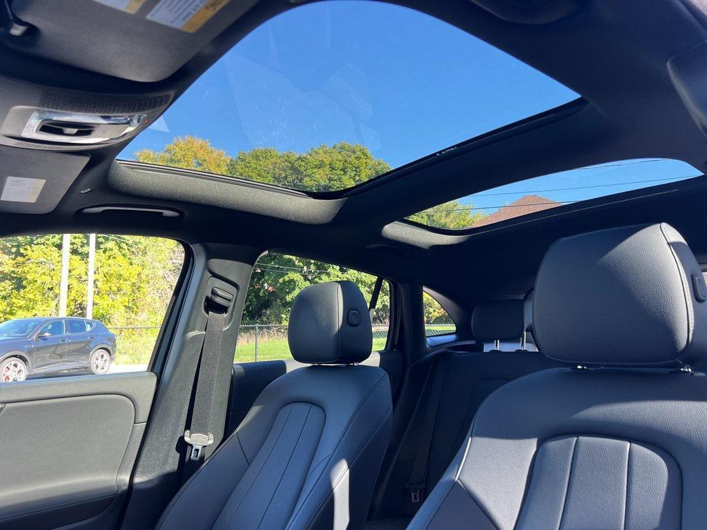 used 2024 Mercedes-Benz GLA 250 car, priced at $38,755