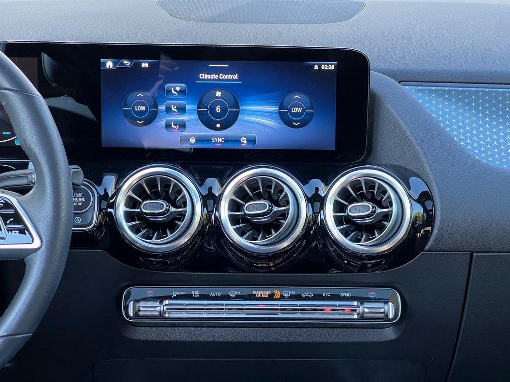 used 2024 Mercedes-Benz GLA 250 car, priced at $38,755