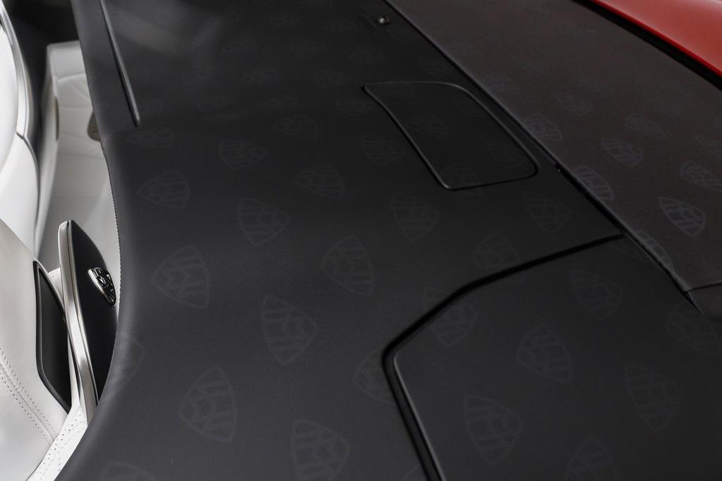 new 2026 Mercedes-Benz Maybach SL 680 Monogram Series car, priced at $238,950
