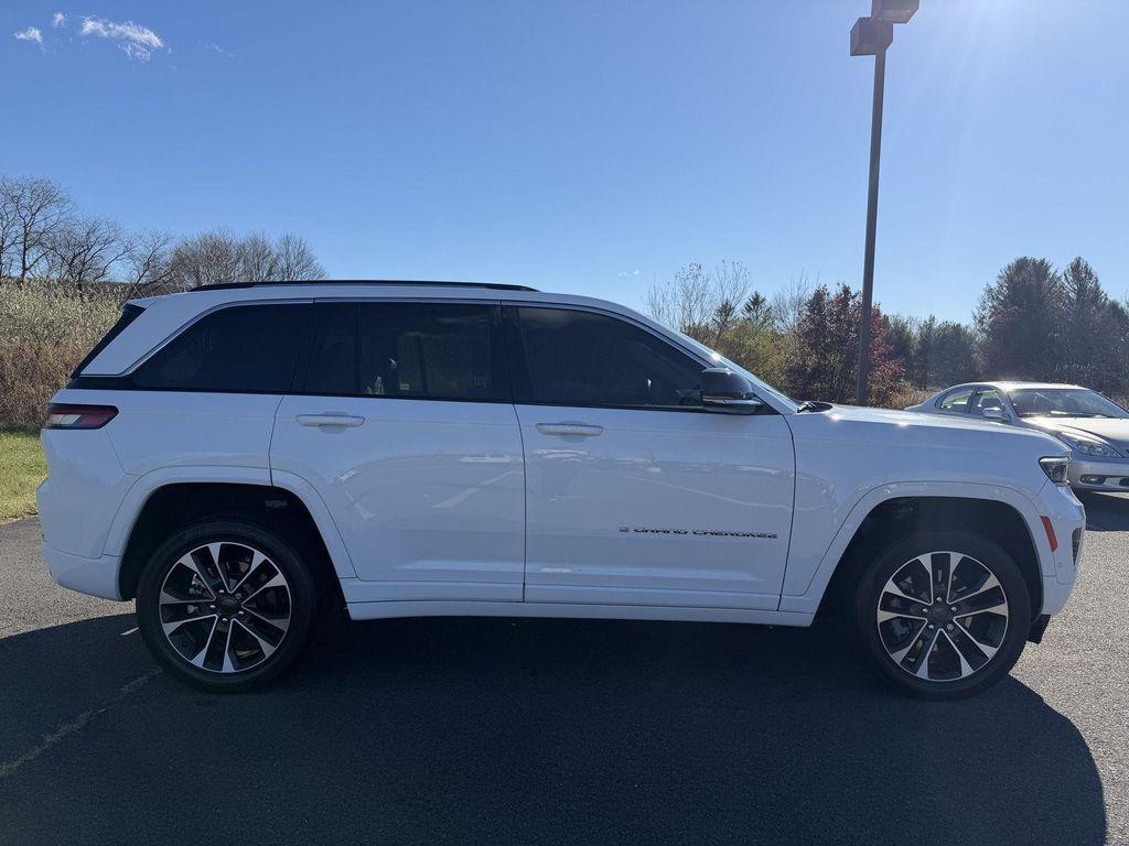 used 2022 Jeep Grand Cherokee 4xe car, priced at $31,851