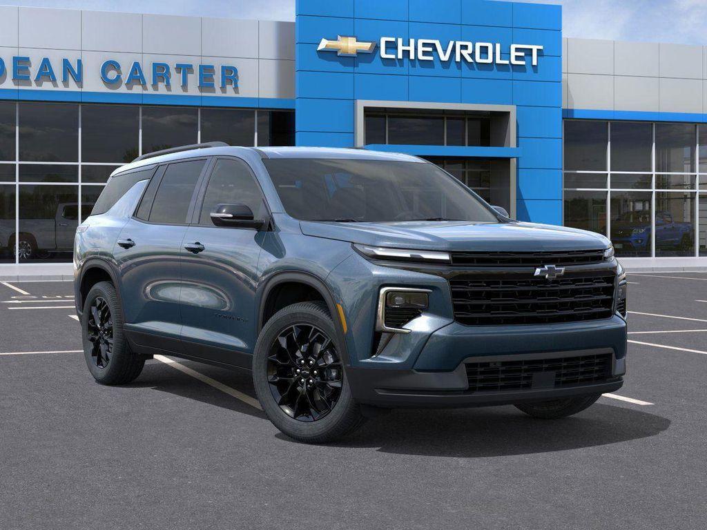 new 2026 Chevrolet Traverse car, priced at $49,180