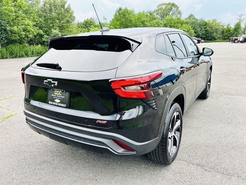 used 2024 Chevrolet Trax car, priced at $21,381