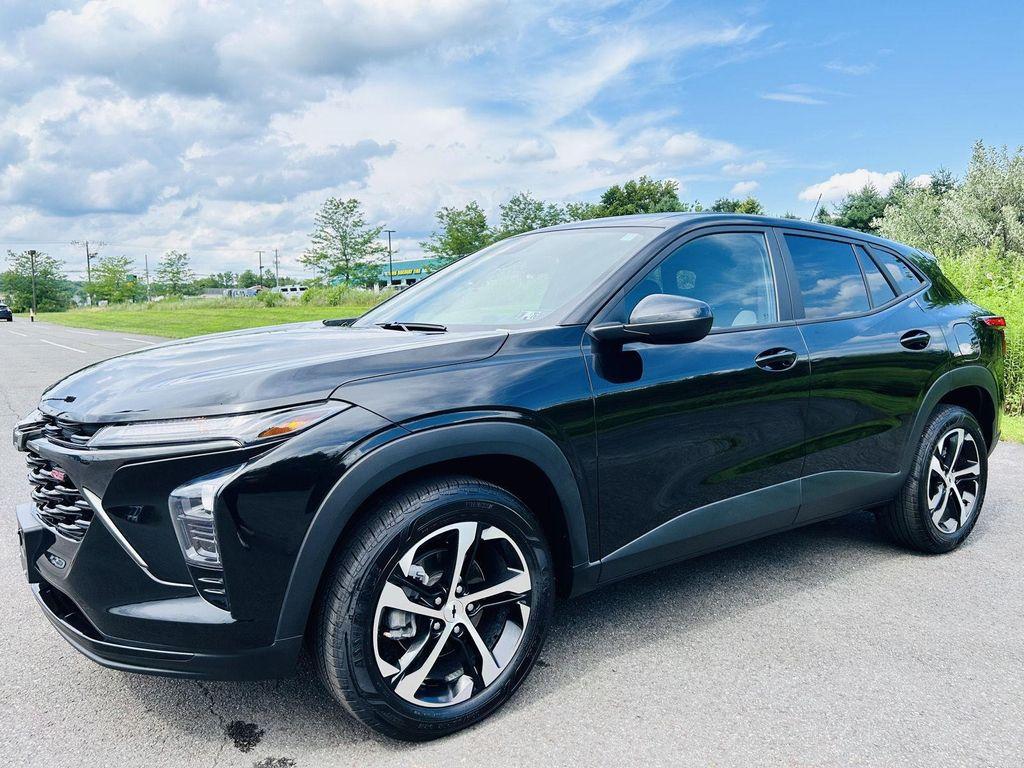 used 2024 Chevrolet Trax car, priced at $21,381