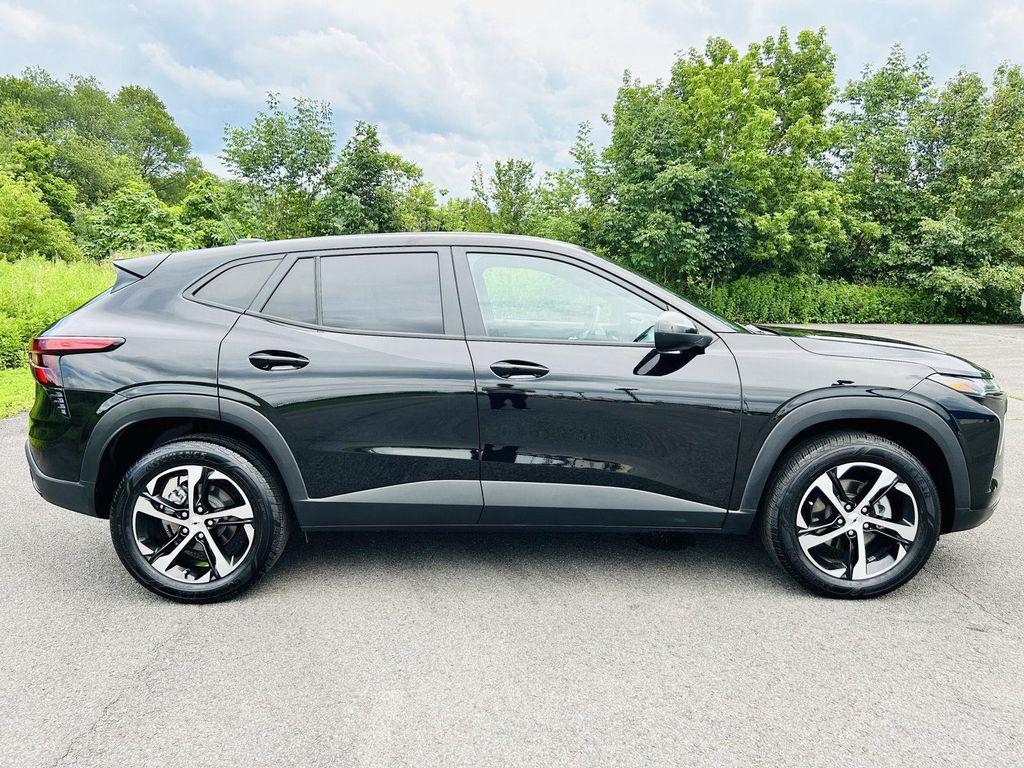 used 2024 Chevrolet Trax car, priced at $21,381