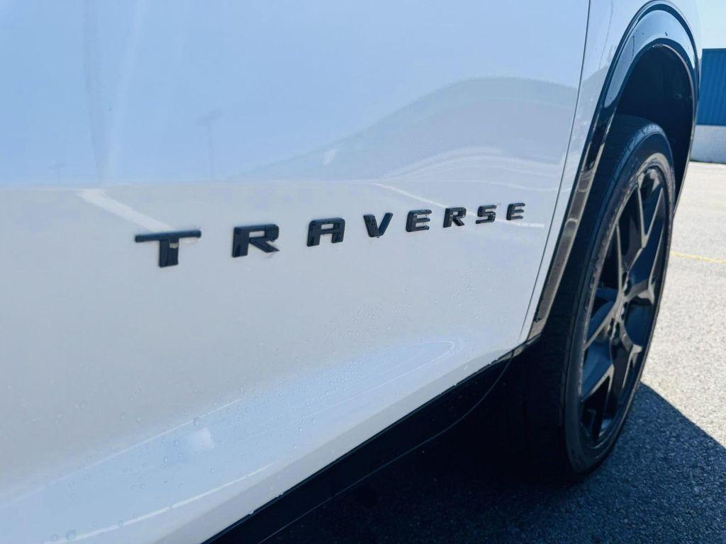 used 2024 Chevrolet Traverse car, priced at $48,701